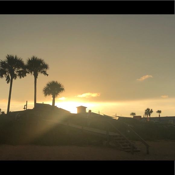 Meet your Posher, Amy - Picture 2 of 3